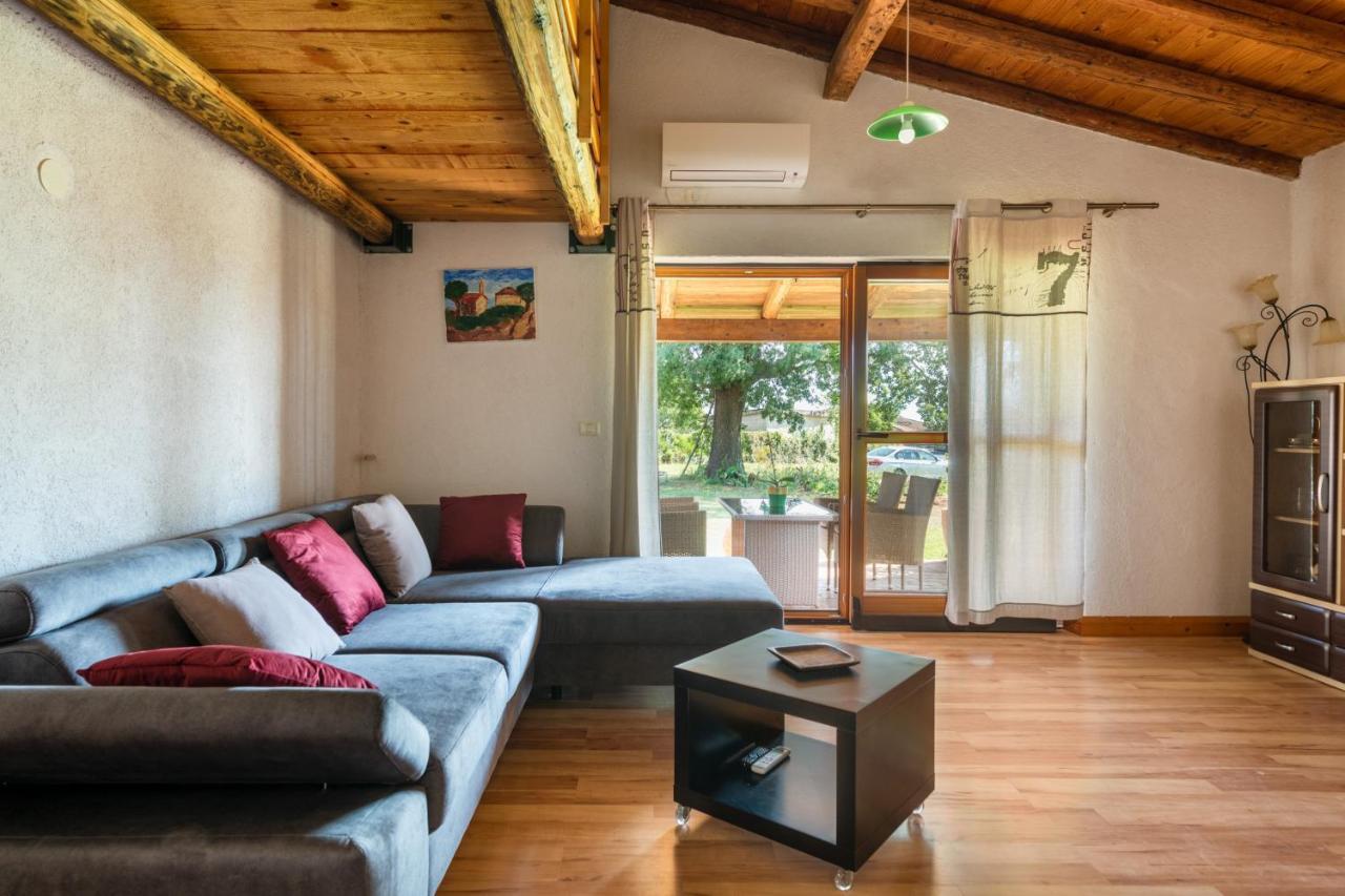 Apartamento House Boris Loborika Exterior foto